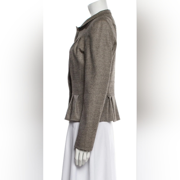 Escada Tan Wool Peplum Pleated Blazer Jaclet 44 (XL) - Picture 3 of 10